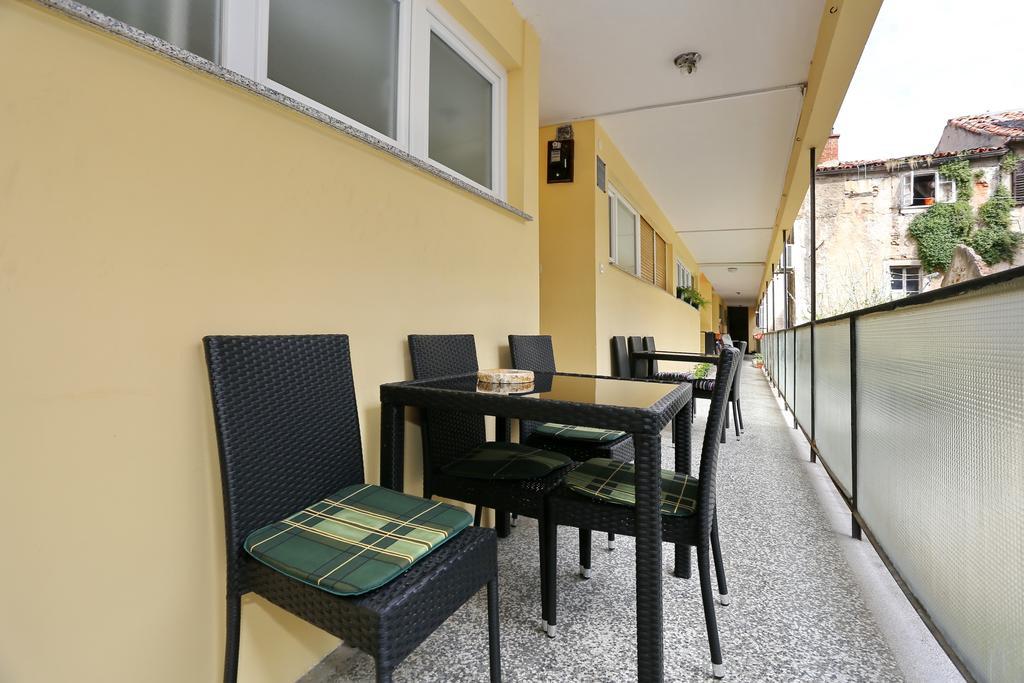 Luxury Town Center Apartments Ζαντάρ Εξωτερικό φωτογραφία