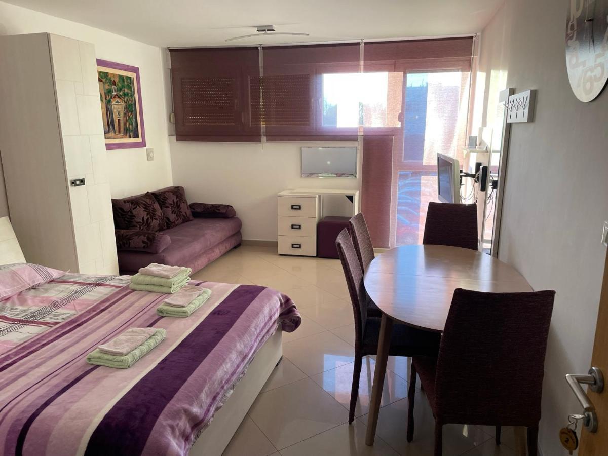 Luxury Town Center Apartments Ζαντάρ Εξωτερικό φωτογραφία